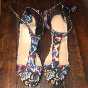 Loeffler Randall shoes: WILL ACCEPT REASONABLE OFFERS😊